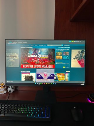 Setup Gaming Completo PC Monitor Teclado y silla