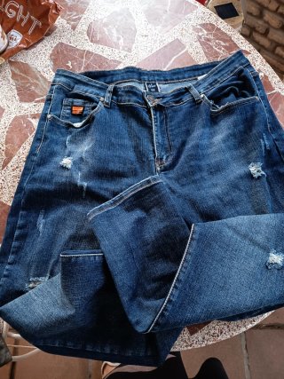Pantalones vaqueros desgastados talla L