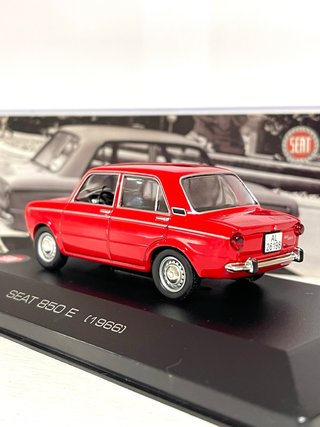 Seat 850 E (1966) escala 1/43