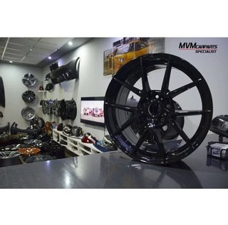 Juego de 4 Llantas BMW 18 M3 F80 Black BMW BM078