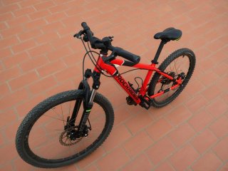 Bicicleta Rockrider ST 100 Roja
