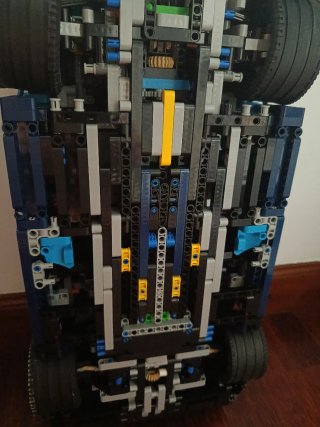 Bugatti Chiron 42083 Relica Lego Technic