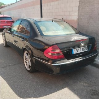 Mercedes-Benz Clase E 2005
