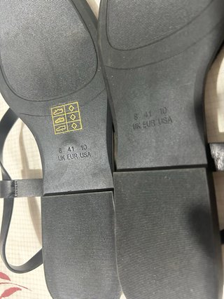 Sandalias Lefties Negras Tira Dorada