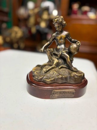 Figura de bronce Celdra auténtica firmada por el