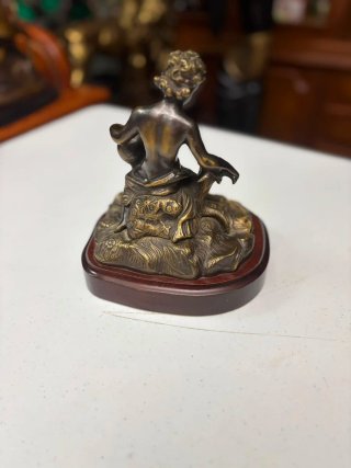 Figura de bronce Celdra auténtica firmada por el
