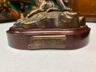Figura de bronce Celdra auténtica firmada por el