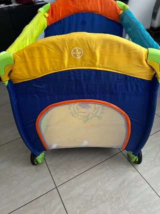 Cuna de viaje para bebé