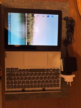 Lenovo IdeaPad D330 10” 2 en 1 táctil + teclado