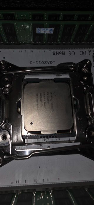 Placa Base Xeon E5 2630 V4 con 64 Gb RAM LEER!!!