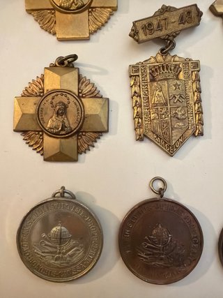 11 Medallas Escolares Antiguas