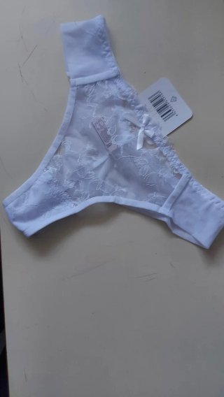 Tanga blanco encaje lazo