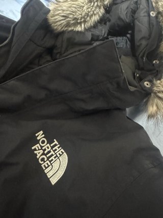 The North Face Parka Negra Talla S