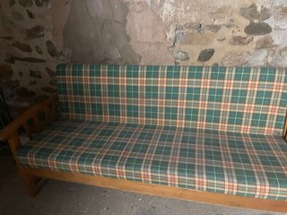 Sofá Cama Tela Tartán Verde y Rojo