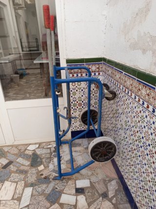 Carro porta bidones azul