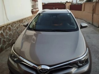 Toyota Auris Sport hybrid 2015