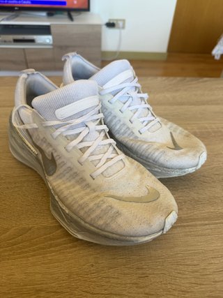 Nike ZoomX Invincible Run 3 Talla 44.5