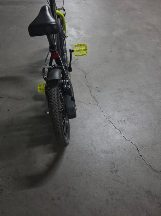 Bicicleta infantil 16 casi nueva