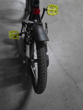Bicicleta infantil 16 casi nueva