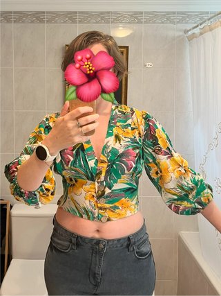 Miss Selens floral tropical bell sleeve crop top