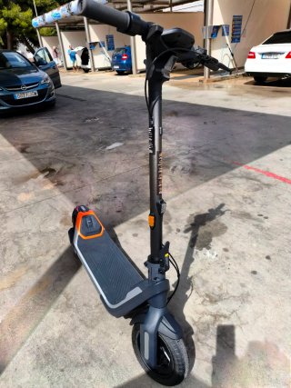 Patinete Eléctrico Segway Ninebot P65