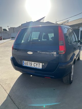 Ford Fusion 2004
