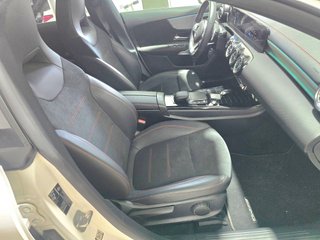 Mercedes-Benz Clase CLA 2024