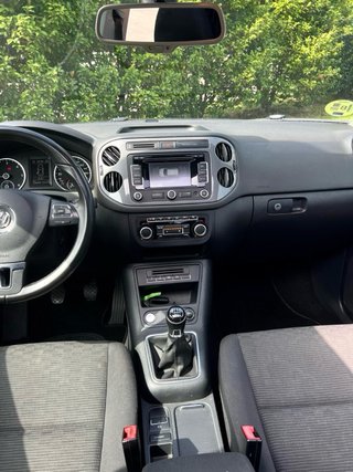 VOLKSWAGEN-TIGUAL BLUEMOTION 2.0 TDI