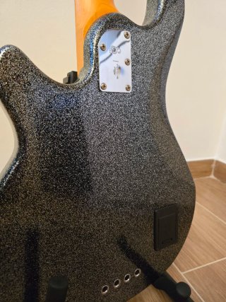 Bajo Eléctrico Marcus Miller Z3