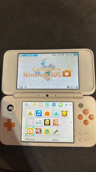 Nintendo 2DS XL Naranja y Blanca