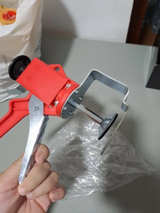 Sargento de montaje para carpinteria de armarios
