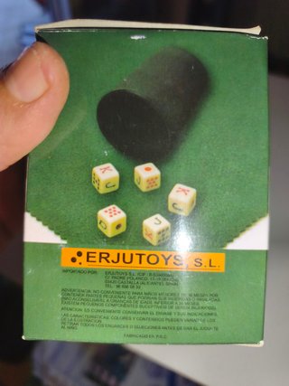 Juego de dados de póker y cubilete