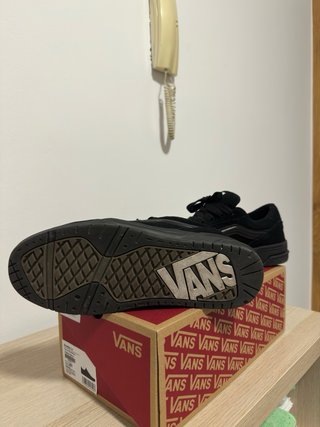 Vans Hylane Talla 42.5