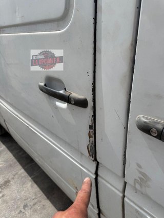 PUERTA LATERAL CORREDERA DERECHA Mercedes-Benz Sprinter Furgón (02.2000->)
