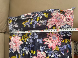 Pareo y bolso estampado flores oscuro