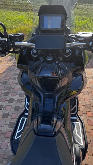 Honda XADV 750 2021 Negra