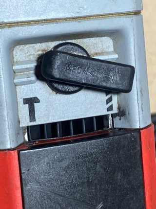 Taladro Percutor Milwaukee