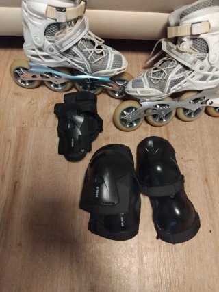 Patinetes en línea y protecciones 39 talla