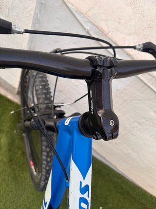 Bicicleta de Montaña Azul INDUR 27,5’’