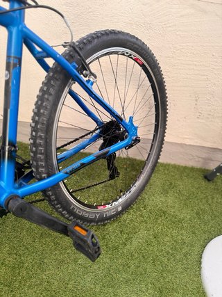 Bicicleta de Montaña Azul INDUR 27,5’’