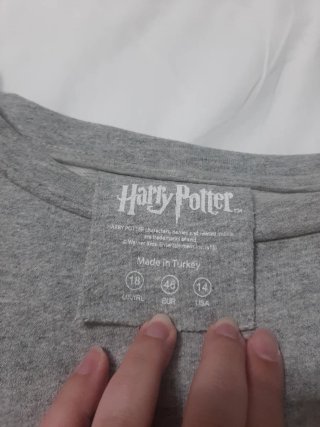 Sudadera Gris Harry Potter Escudo