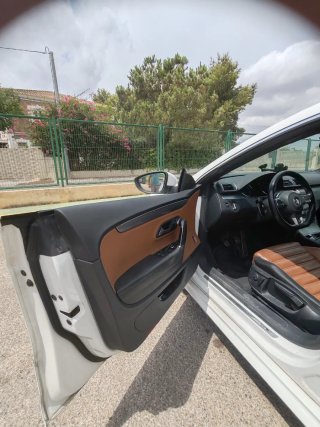 Volkswagen Passat CC 2014