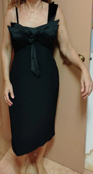 Vestido vestir satén negro T.42 COMO NUEVO