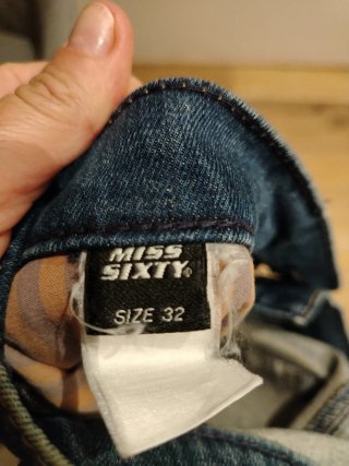 Tejanos Miss Sixty Talla 28 cómo nuevos