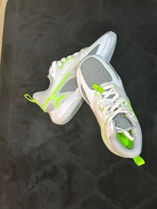 Zapatillas Jordan MVP 678 White Volt