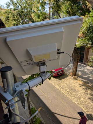 Antena Satélite Selfsat H30D2 Twin + Mástil