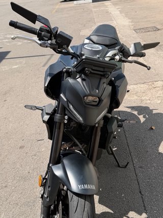 Yamaha MT-07 2025 Naked Negra/Gris