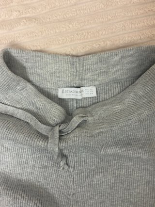 Pantalón gris elástico nuevo