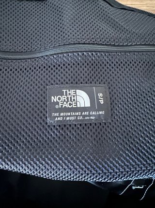 Mochila The North Face Negra talla S 50L