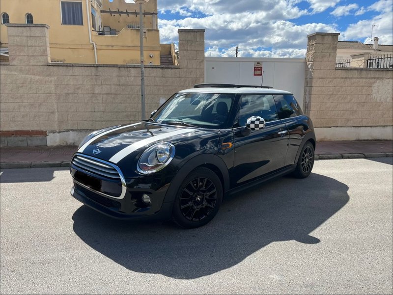 MINI Cooper 2015 - foto 1